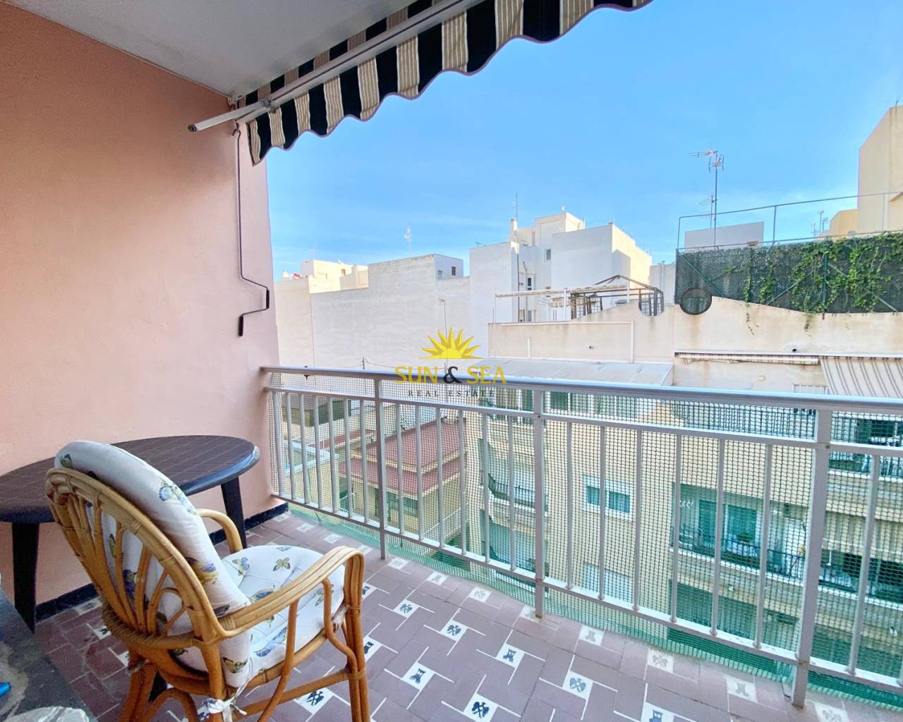 Apartment - Аренда на длительный срок - Torrevieja - Centro