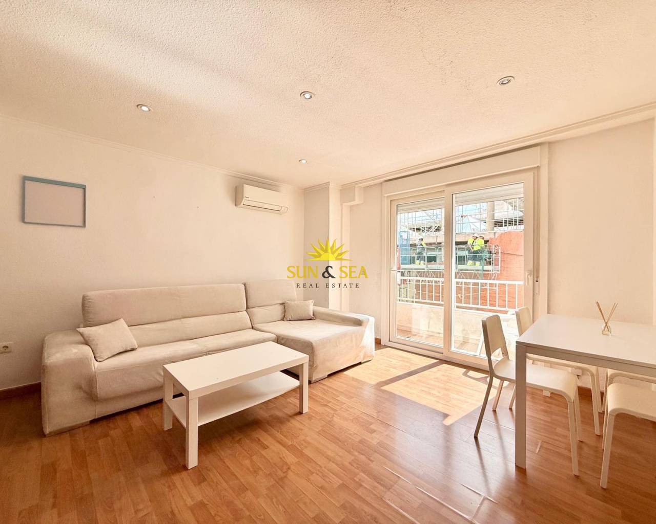 Apartment - Аренда на длительный срок - Torrevieja - Centro