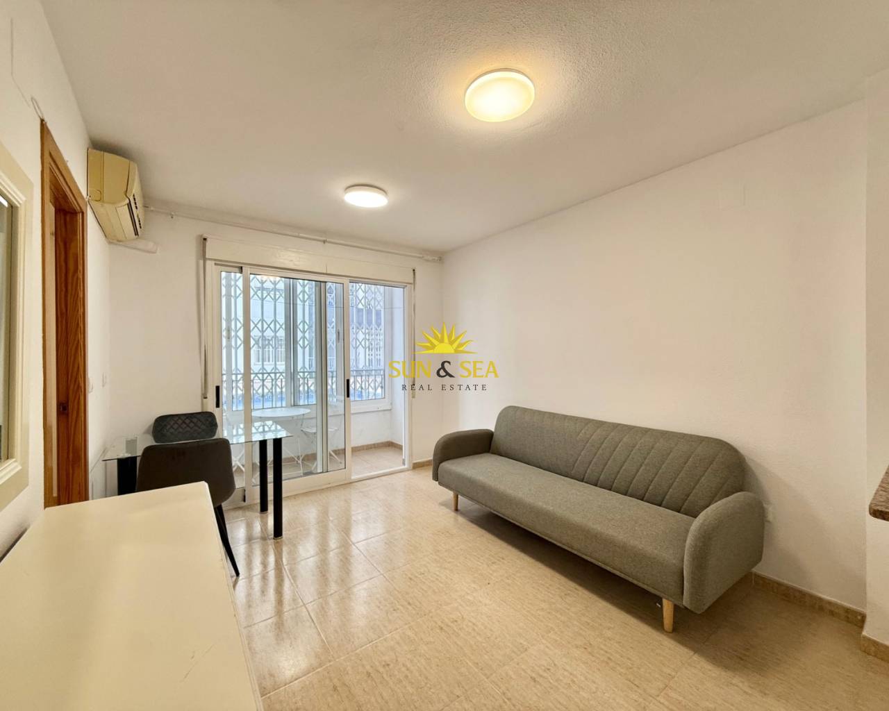 Apartment - Аренда на длительный срок - Torrevieja - Parque las naciones