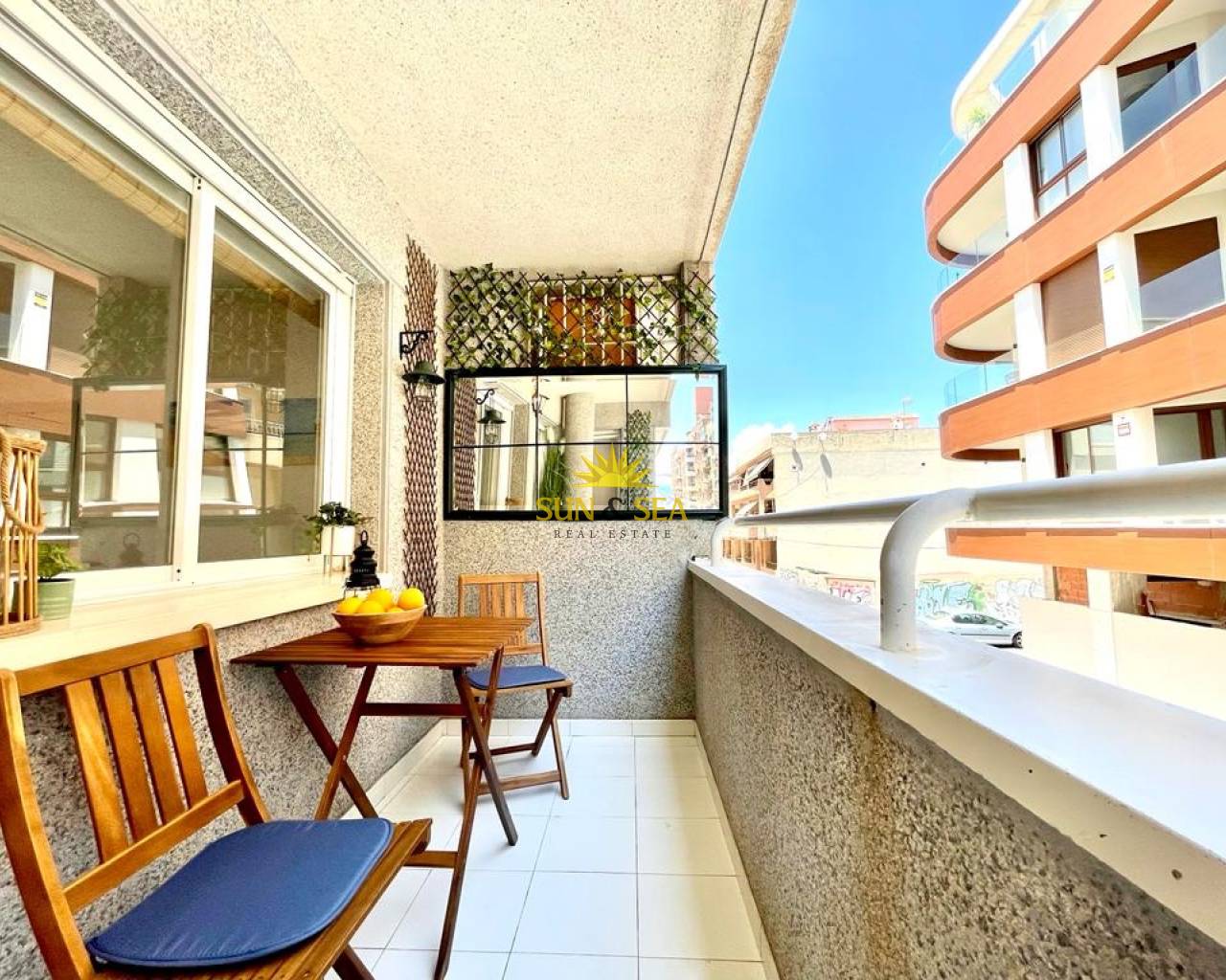 Apartment - Аренда на длительный срок - Torrevieja - Playa de los Locos