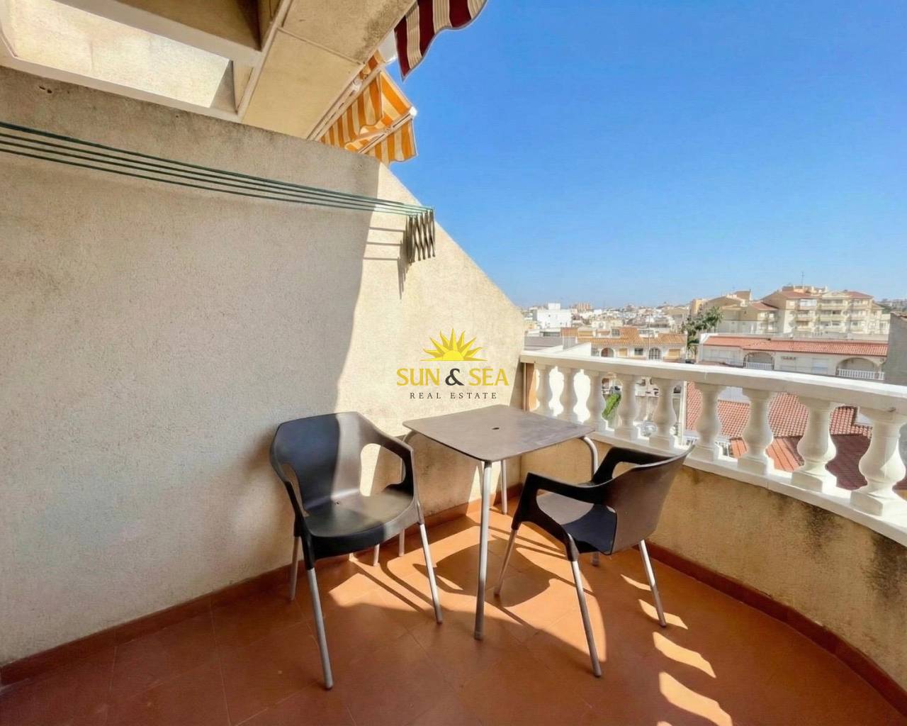 Apartment - Аренда на длительный срок - Torrevieja - Playa de los Locos