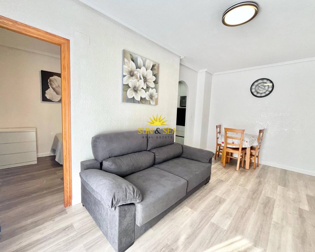 Apartment - Аренда на длительный срок - Torrevieja - Playa del Cura