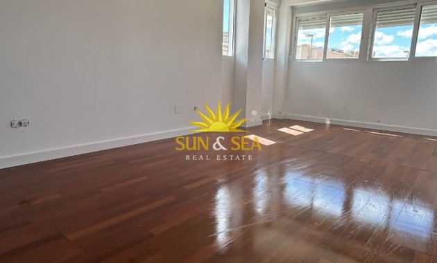 Apartment - Долгосрочная аренда - Orihuela Costa - La Florida