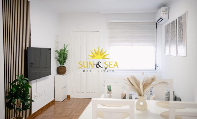 Apartment - Долгосрочная аренда - Torrevieja - Aguas Nuevas