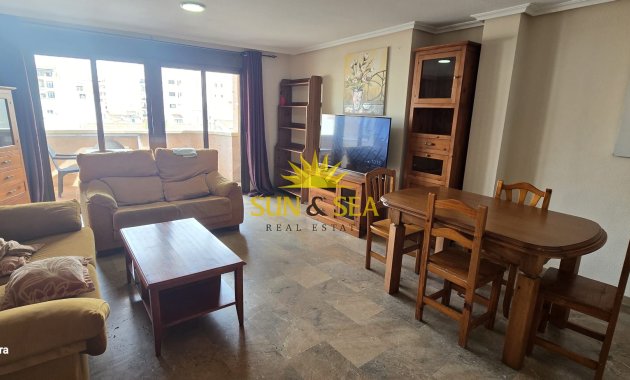 Apartment - Long Term Rental - Torrevieja - Centro