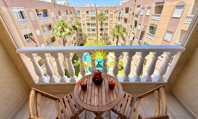 Apartment - Long Term Rental - Torrevieja - Centro