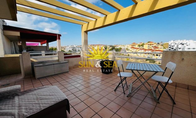 Apartment - Перепродажа - Orihuela Costa - Orihuela Costa