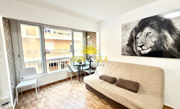 Apartment - Перепродажа - Torrevieja - La Mata