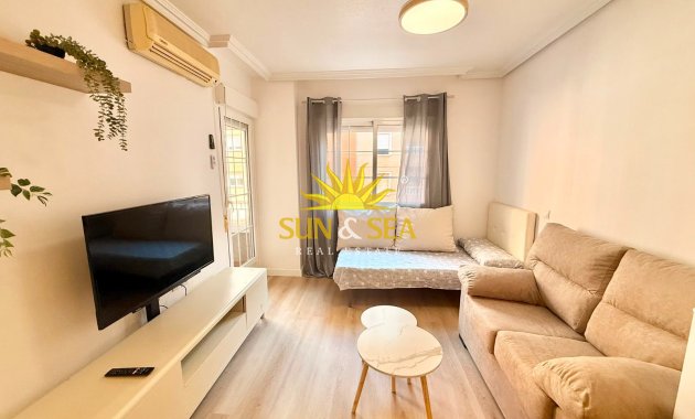 Apartment - Resale - Torrevieja - Centro