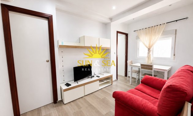 Apartment - Resale - Torrevieja - Paseo maritimo