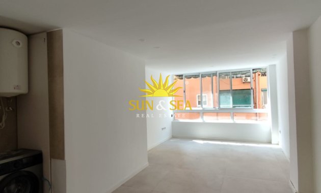 Appartement - Lange Termijn Verhuur - Alicante - Carolinas Altas