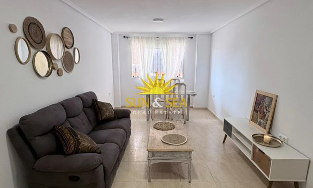 Appartement - Lange Termijn Verhuur - Torrevieja - Centro