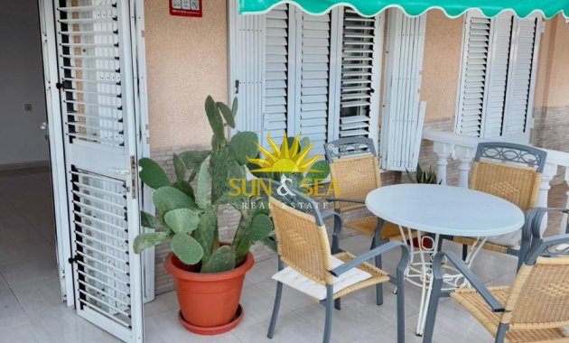 Appartement - Lange Termijn Verhuur - Torrevieja - Playa de los Naufragos