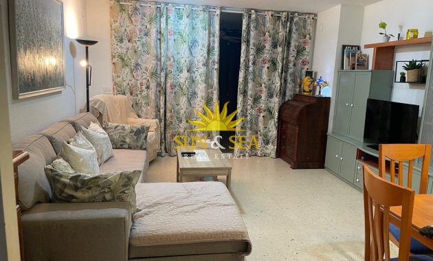 Appartement - Location à long terme - Benidorm - Benidorm