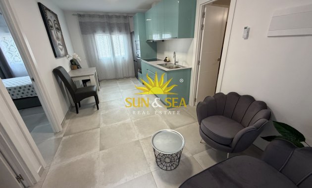 Appartement - Location à long terme - Benidorm - Benidorm