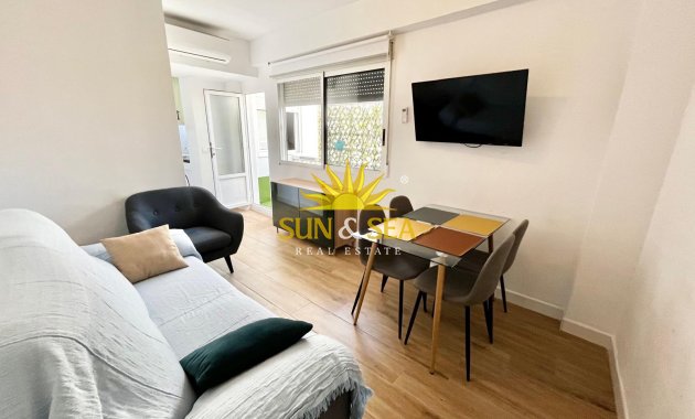 Appartement - Location à long terme - Pilar de la Horadada - La Torre de la Horadada
