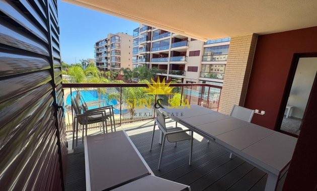 Appartement - Location à long terme - Pilar de la Horadada - Mil Palmeras