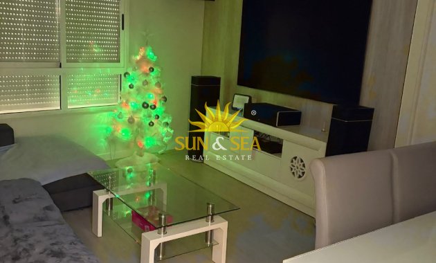 Appartement - Location à long terme - Torrevieja - Centro