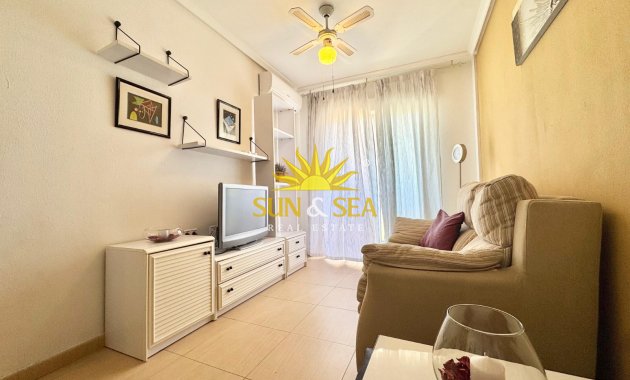 Appartement - Location à long terme - Torrevieja - El molino