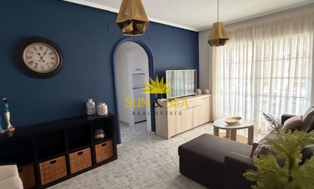 Appartement - Location à long terme - Torrevieja - La Mata
