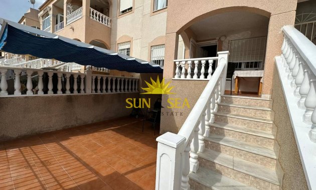 Appartement - Location à long terme - Torrevieja - Los balcones