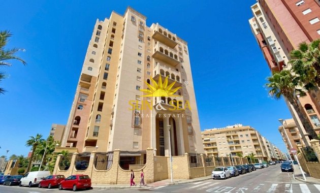 Appartement - Location à long terme - Torrevieja - Los Locos