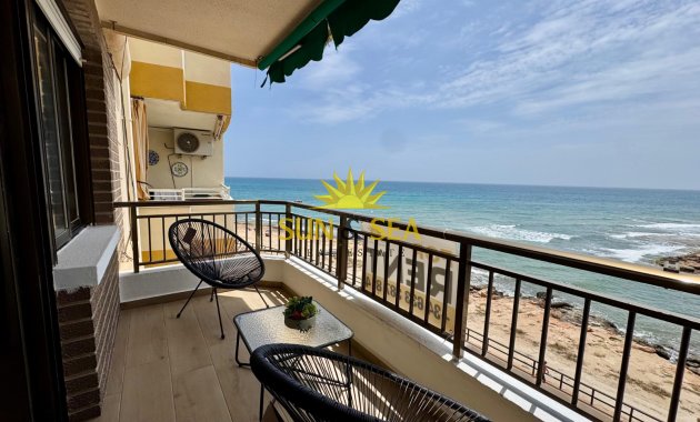 Appartement - Location à long terme - Torrevieja - Playa de los Locos