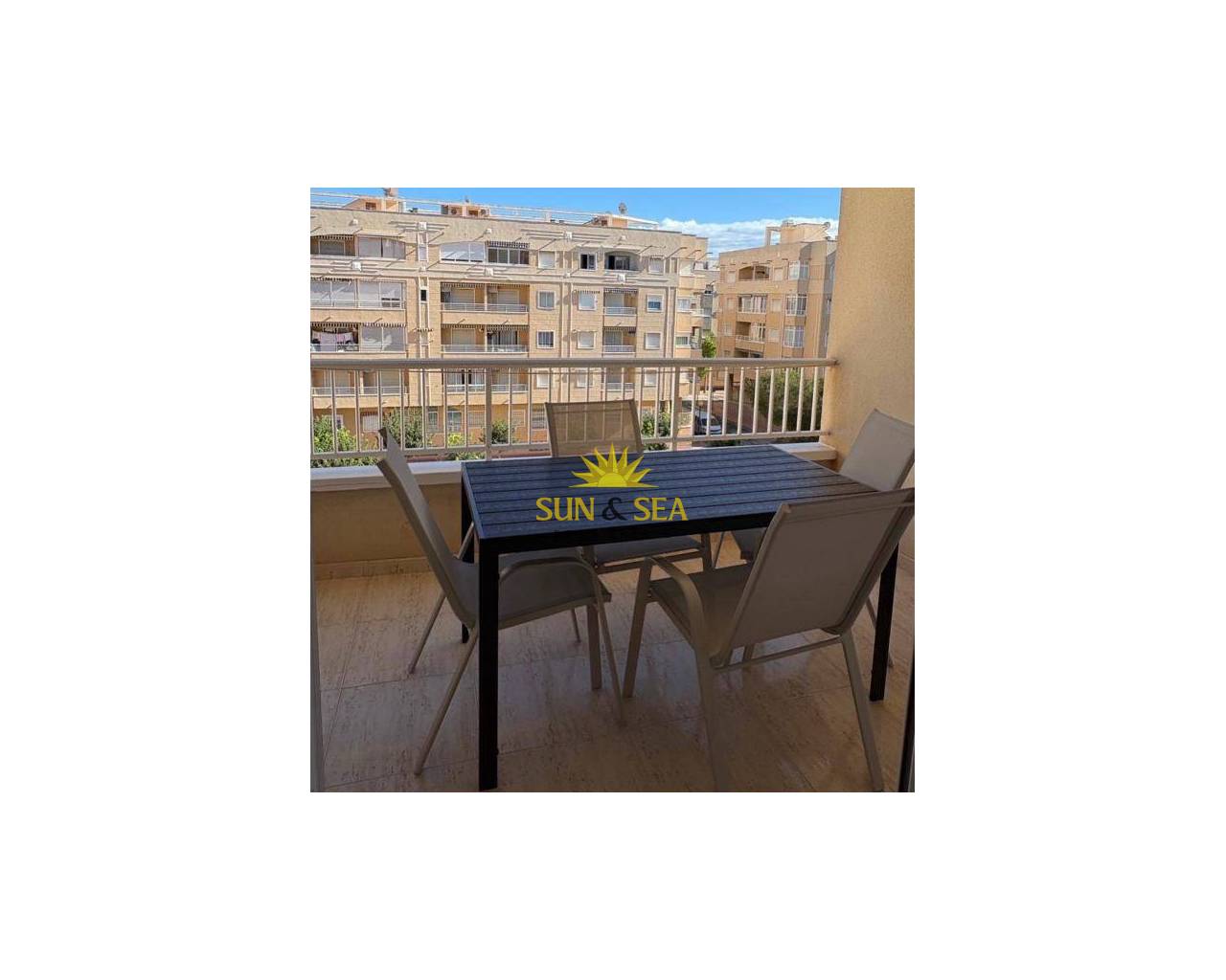 Appartement - Location longue durée - Guardamar del Segura - Guardamar