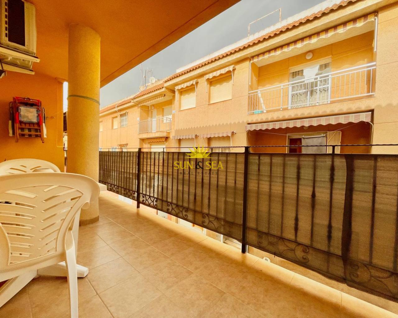 Appartement - Location longue durée - Los Alcázares - Playa del Espejo
