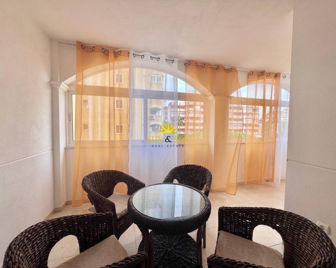 Appartement - Location longue durée - Torrevieja - Cabo cervera