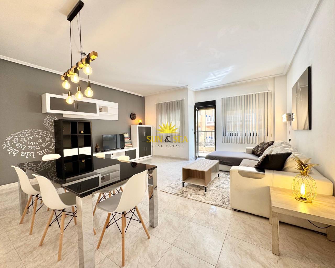 Appartement - Location longue durée - Torrevieja - Centro