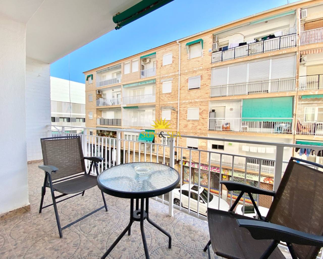 Appartement - Location longue durée - Torrevieja - Playa del Cura