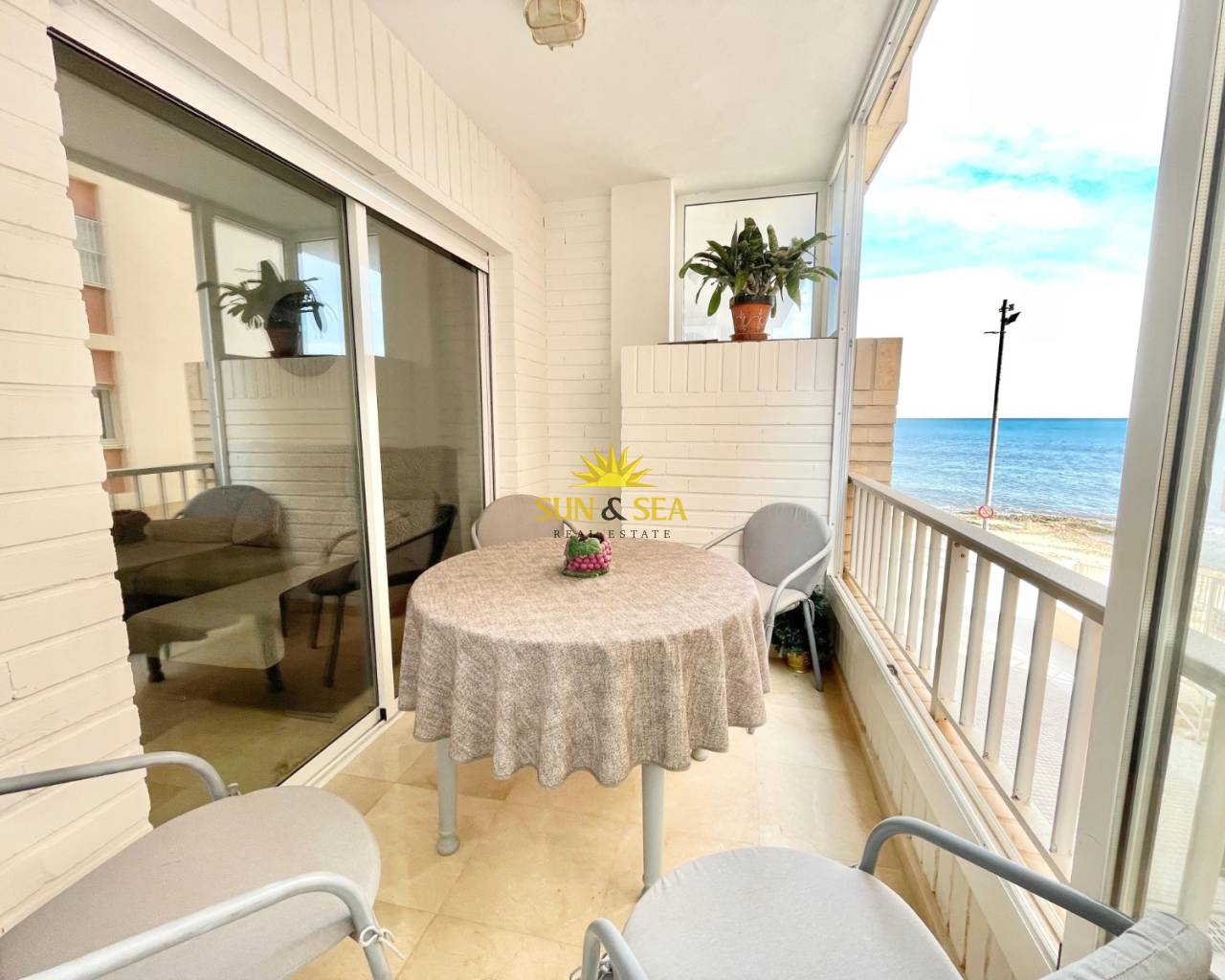 Appartement - Location longue durée - Torrevieja - Playa del Cura
