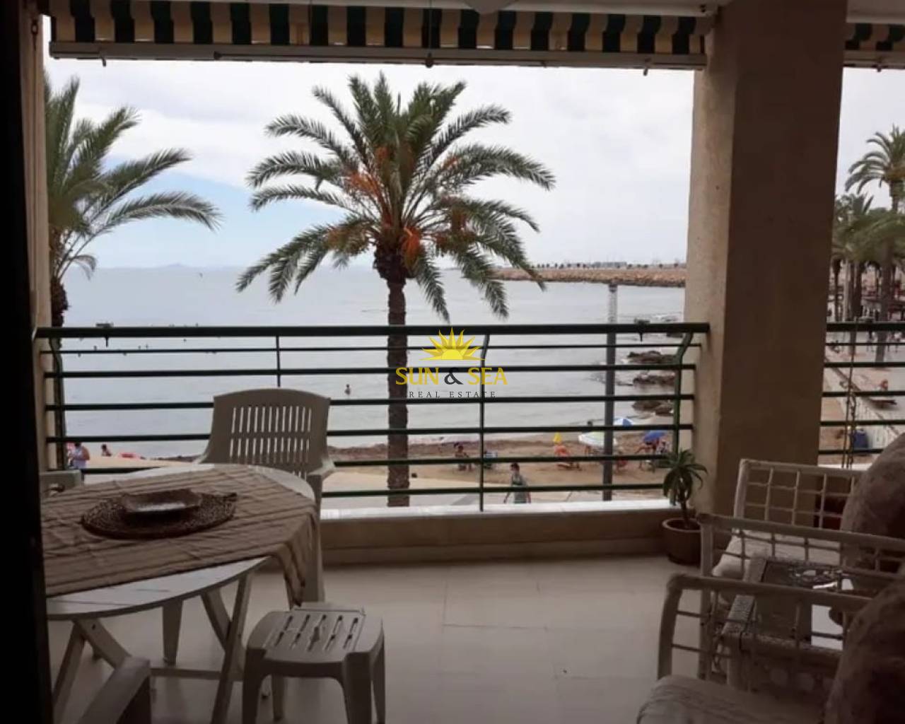 Appartement - Location longue durée - Torrevieja - torrevieja