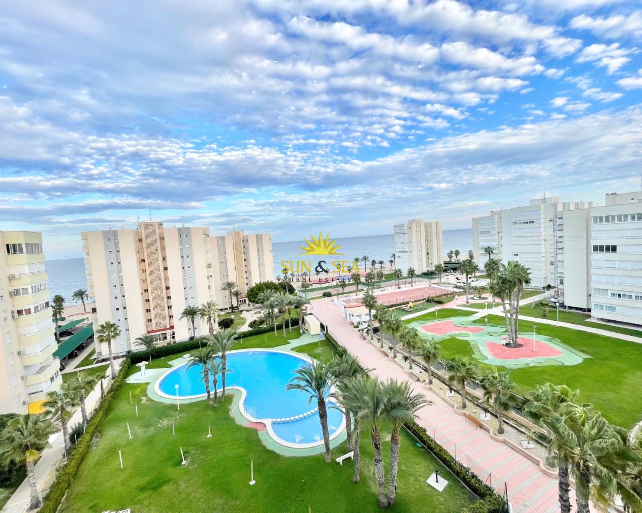Appartement - Location longue durée - Urbanova - Playa de Urbanova