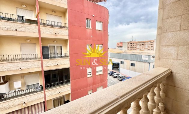 Appartement - Verhuur Korte Termijn - Torrevieja - torrevieja