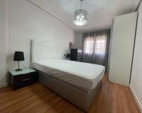 Аренда на длительный срок - Apartment - Torrevieja - Centro