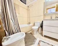 Аренда на длительный срок - Apartment - Torrevieja - La Mata