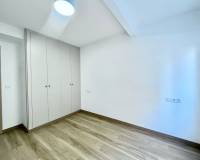 Аренда на длительный срок - Apartment - Torrevieja - Playa del Cura