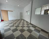 Аренда на длительный срок - Commercial - Callosa de Segura