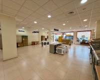 Аренда на длительный срок - Commercial - Torrevieja - Centro