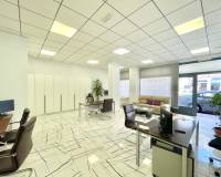 Аренда на длительный срок - Commercial - Torrevieja - Curva del Palangre