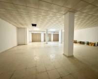 Аренда на длительный срок - Commercial - Torrevieja - Playa del Cura