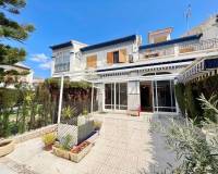 Аренда на длительный срок - Смежный дом - Torrevieja - La Mata
