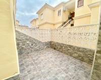 Аренда на длительный срок - Townhouse - Torrevieja - Aguas Nuevas