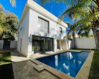 Аренда на длительный срок - Villa - Alicante - Playa San Juan