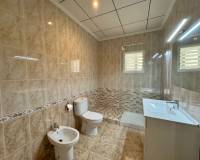 Аренда на длительный срок - Villa - Elche - El Altet