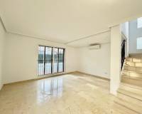 Аренда на длительный срок - Villa - Guardamar del Segura - Guardamar