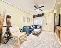 Аренда на длительный срок - Villa - Orihuela Costa - La Zenia