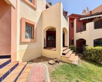 Аренда на длительный срок - Villa - Orihuela Costa - Punta Prima